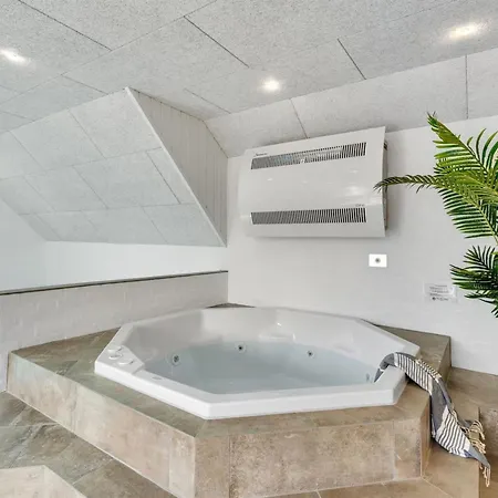 Holiday home Alwina - 2-5km From The Sea By Interhome *